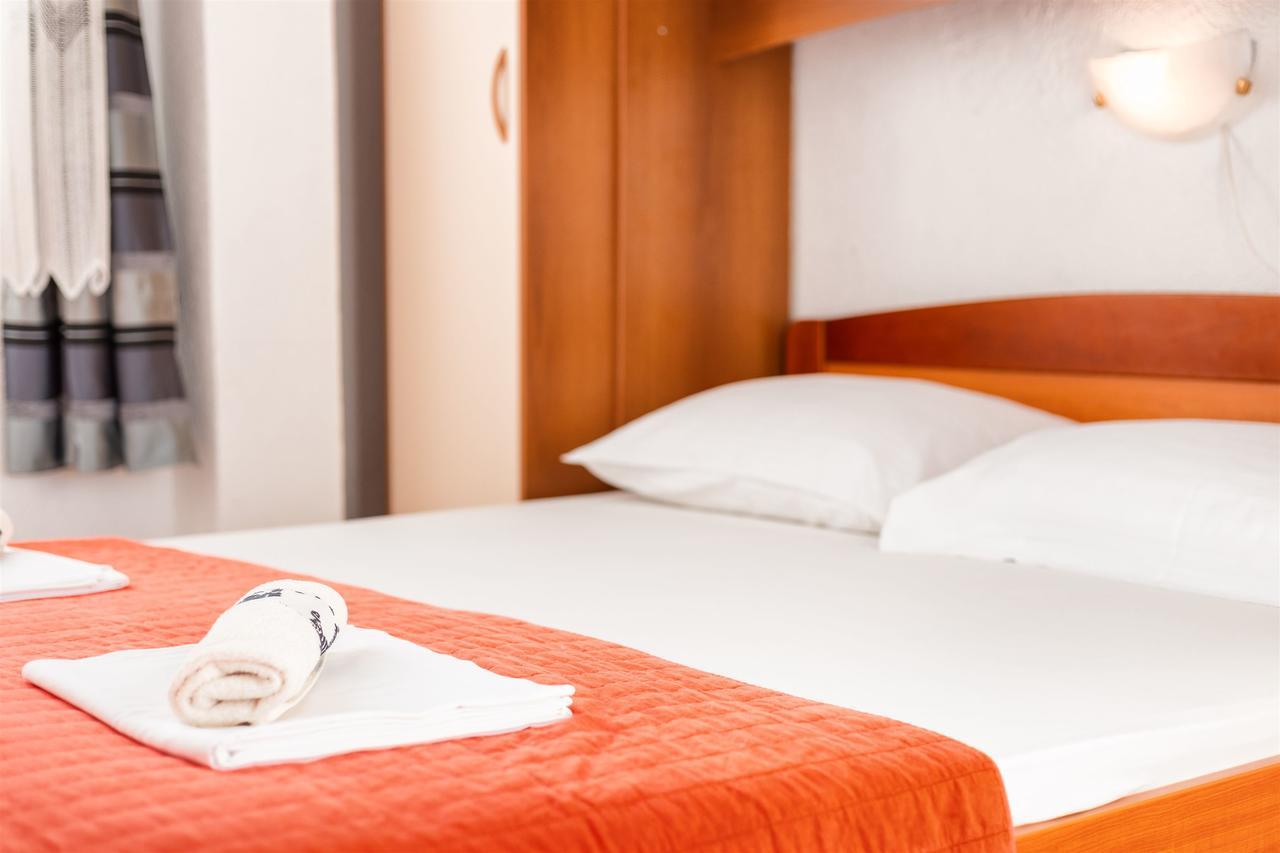 Apartments Zanze Vodice Ngoại thất bức ảnh