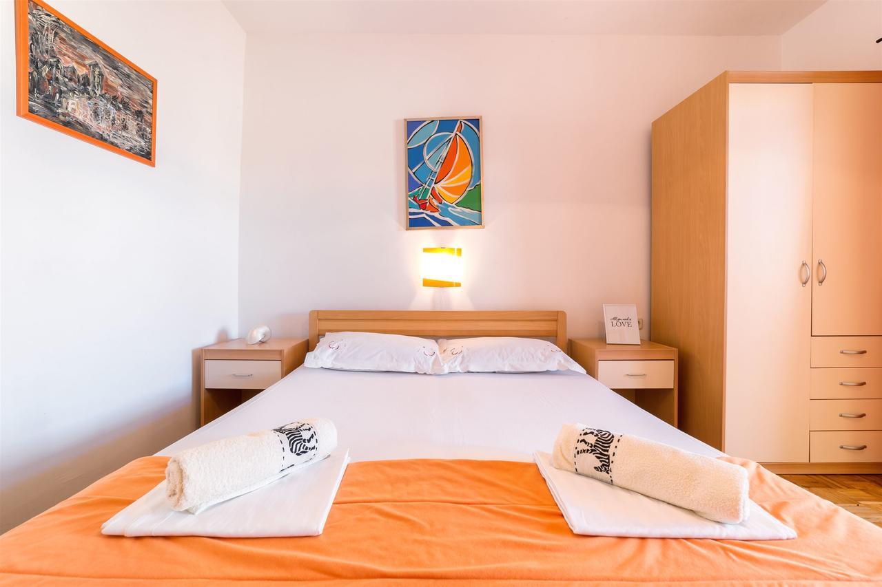Apartments Zanze Vodice Ngoại thất bức ảnh
