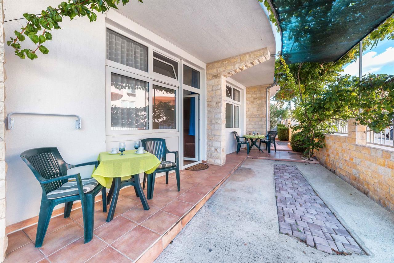 Apartments Zanze Vodice Ngoại thất bức ảnh